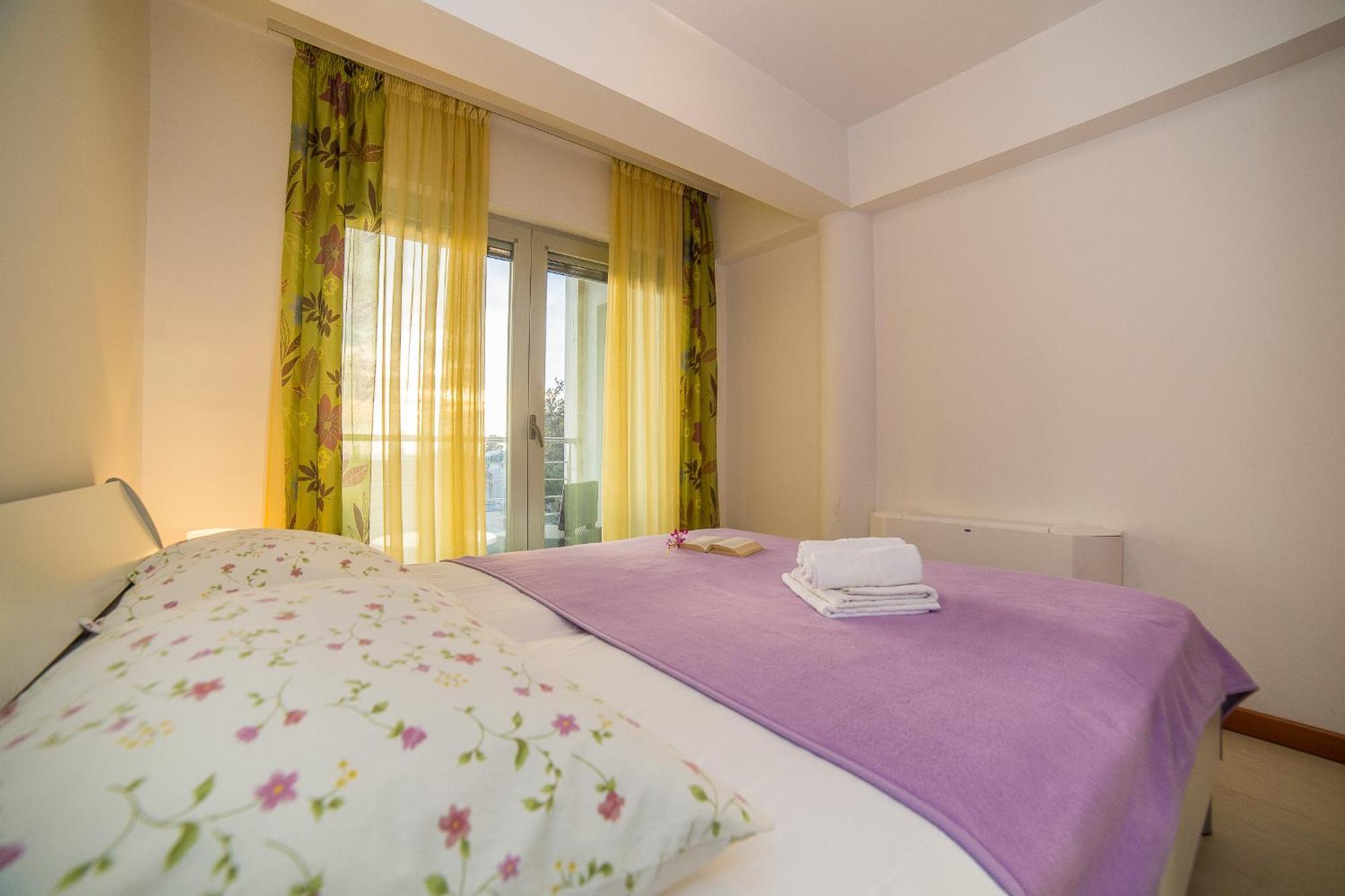 Apartments Milan Макарска Номер фото