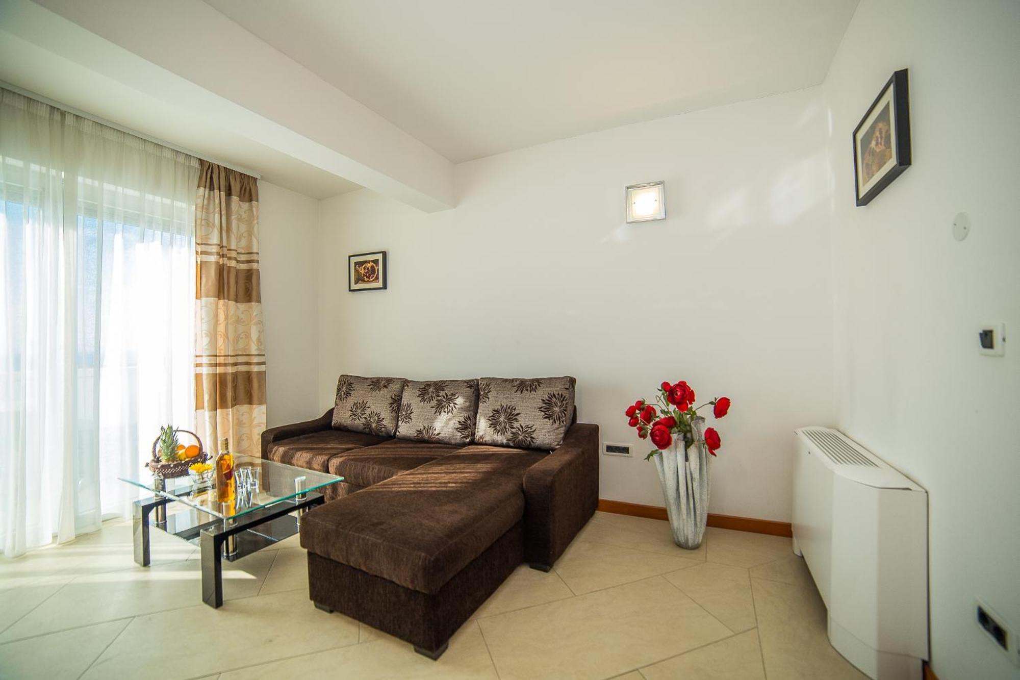 Apartments Milan Макарска Номер фото